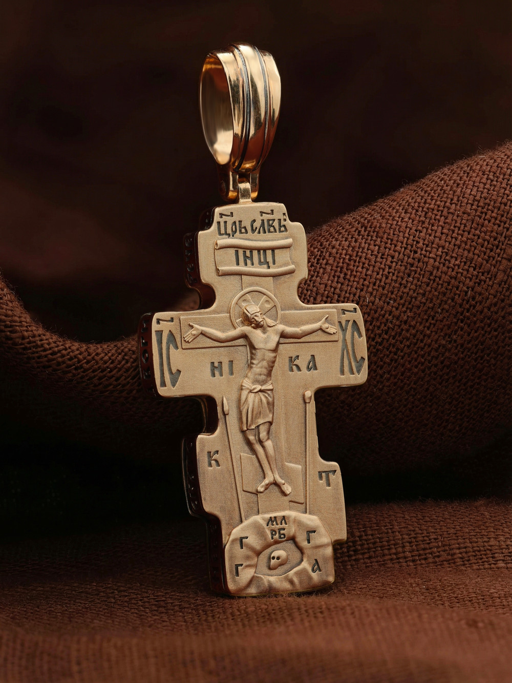 Крест из золота