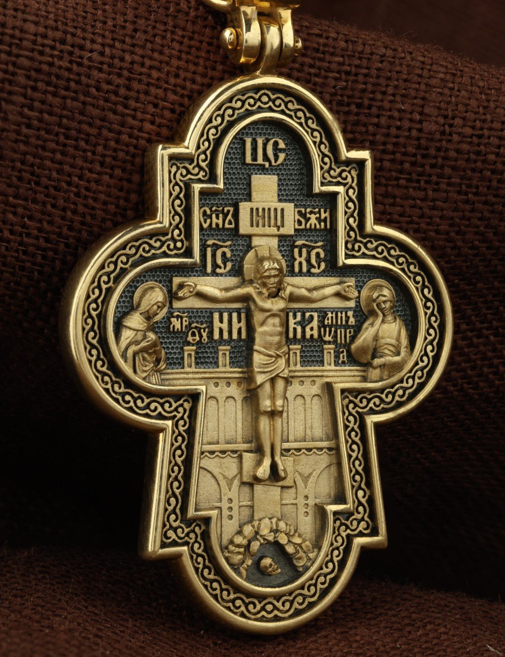 Крест из лимонного золота 585 пробы