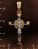Крест из золота 585 пробы c ониксом
