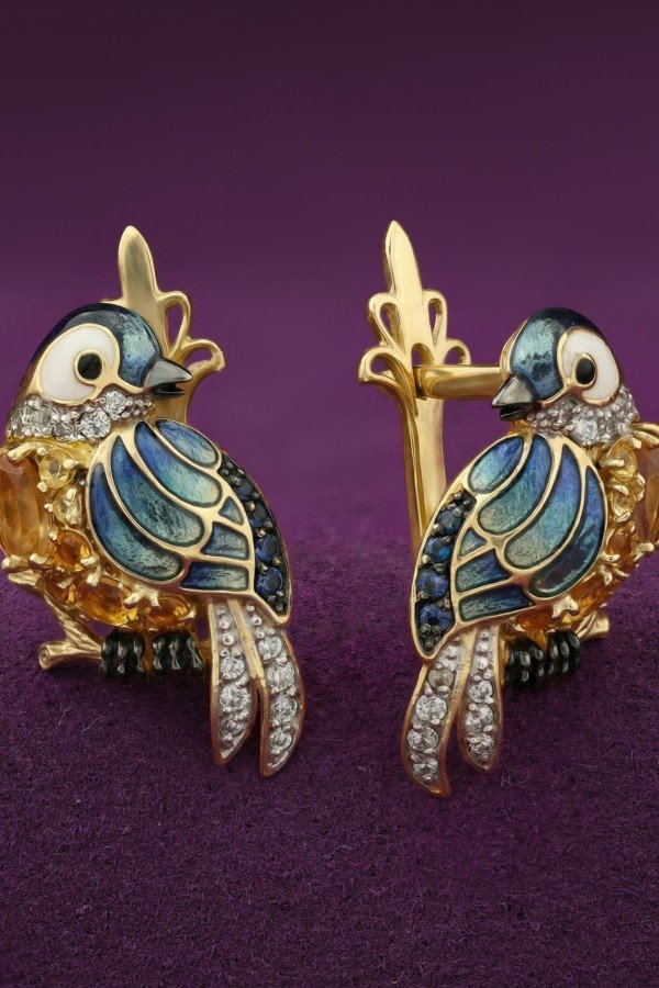 Серьги из лимонного золота c эмалью, фианитом, цитрином и сапфиром