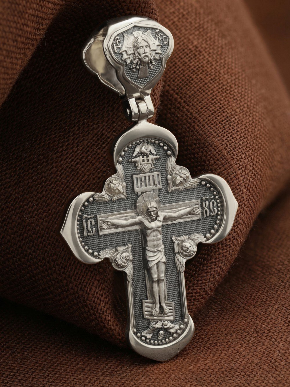 Крест из белого золота