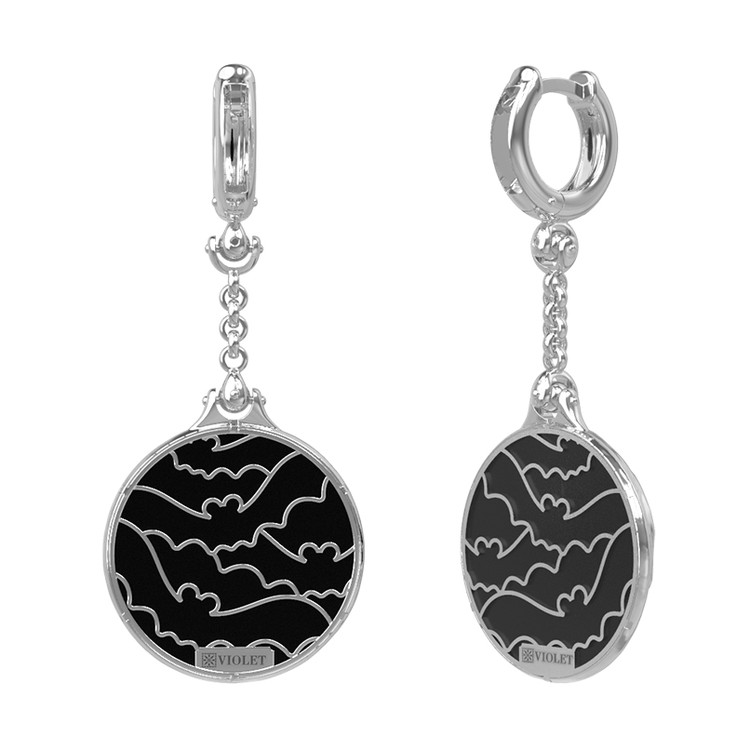 Серьги из белого золота c эмалью и ониксом