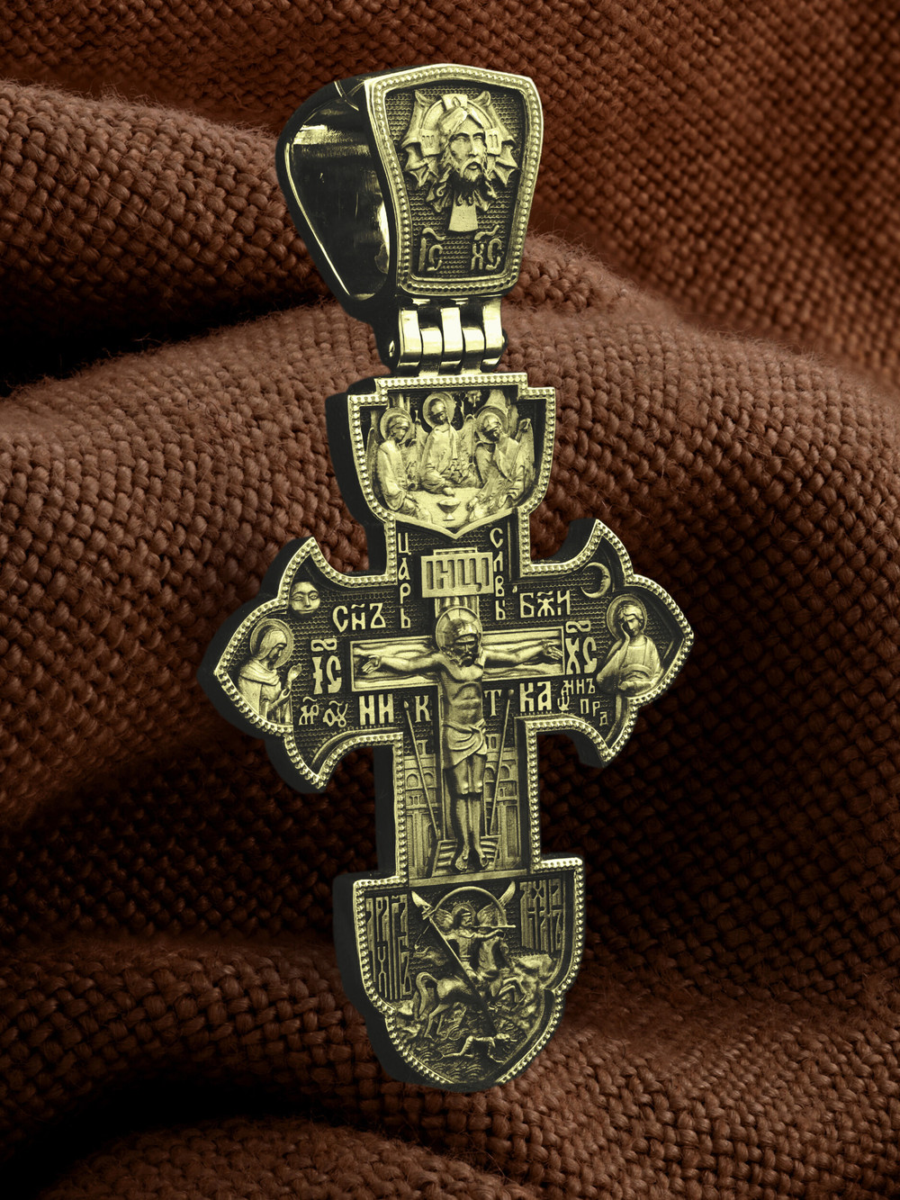 Крест из лимонного золота