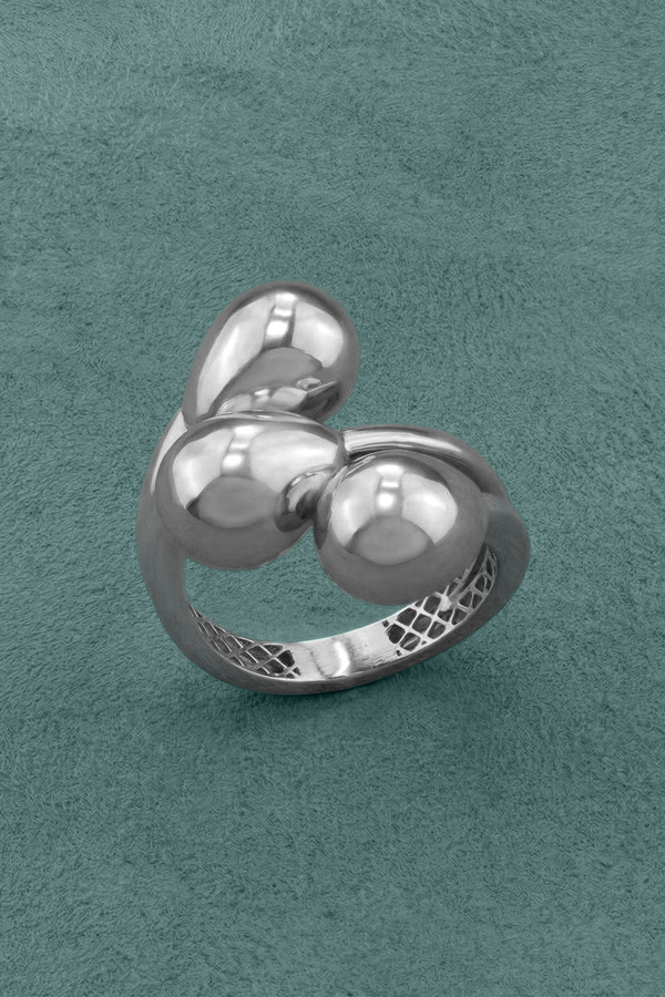 Кольцо из белого золота