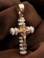 Крест из золота 585 пробы c кахолонгом