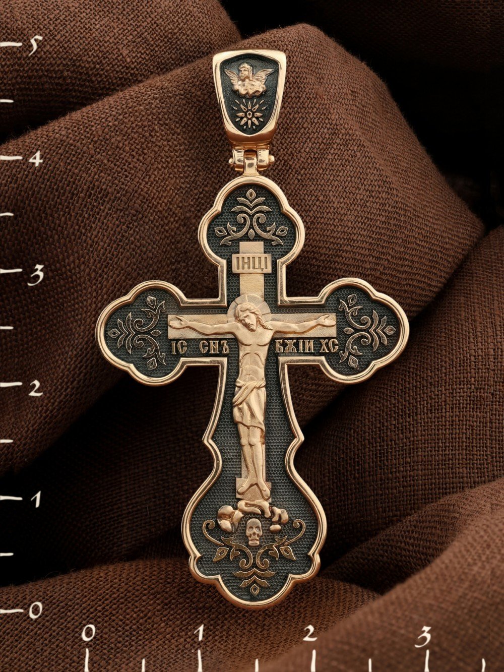 Крест из золота