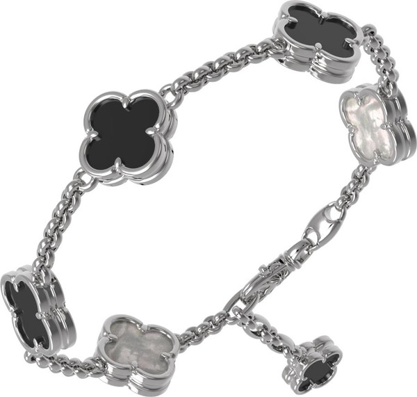 Браслет из белого золота c ониксом и перламутром