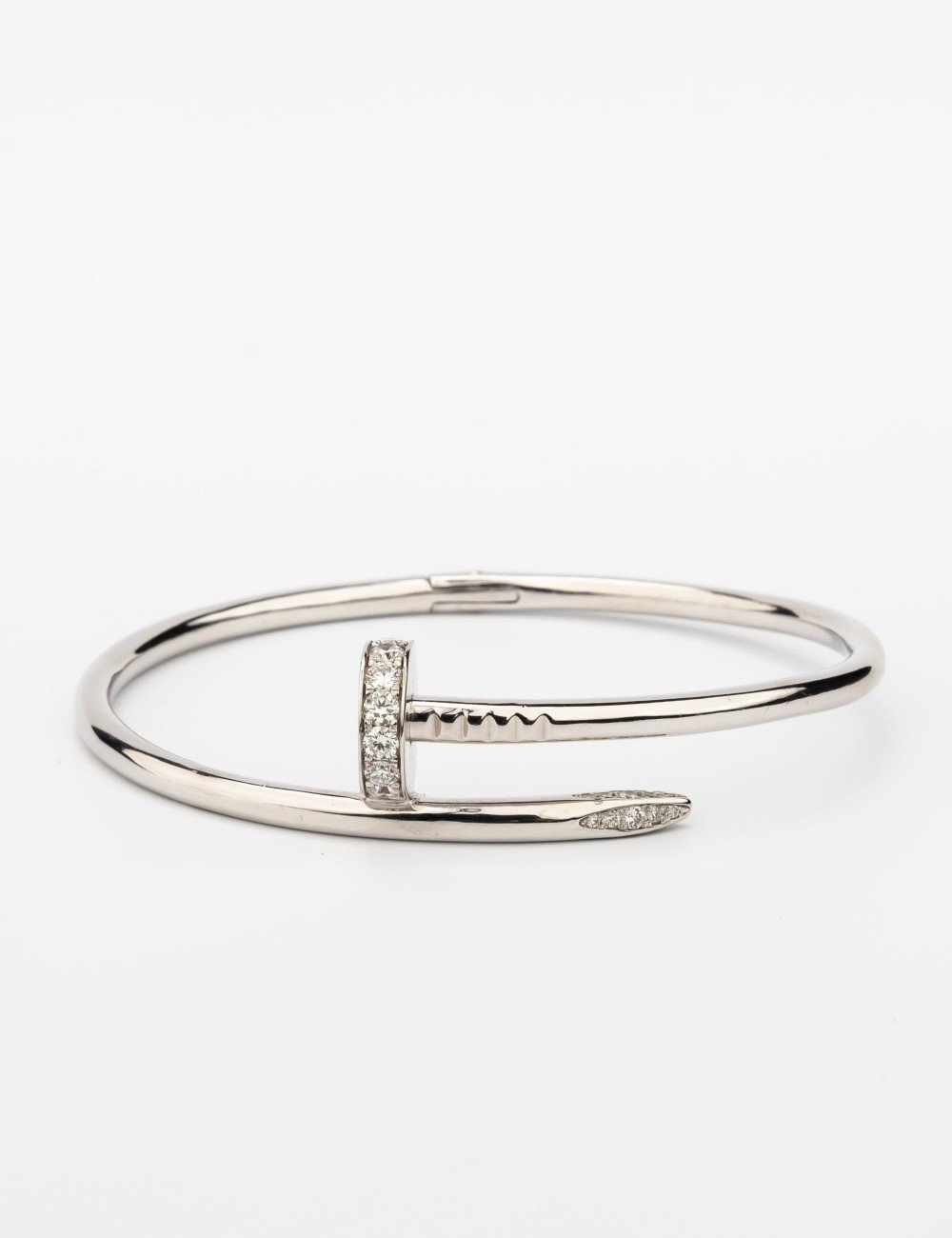 Браслет из белого золота c бриллиантами