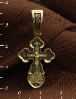 Крест из лимонного золота 585 пробы