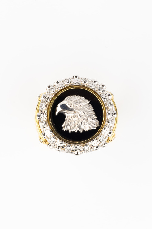 Кольцо из лимонного золота c бриллиантами и ониксом