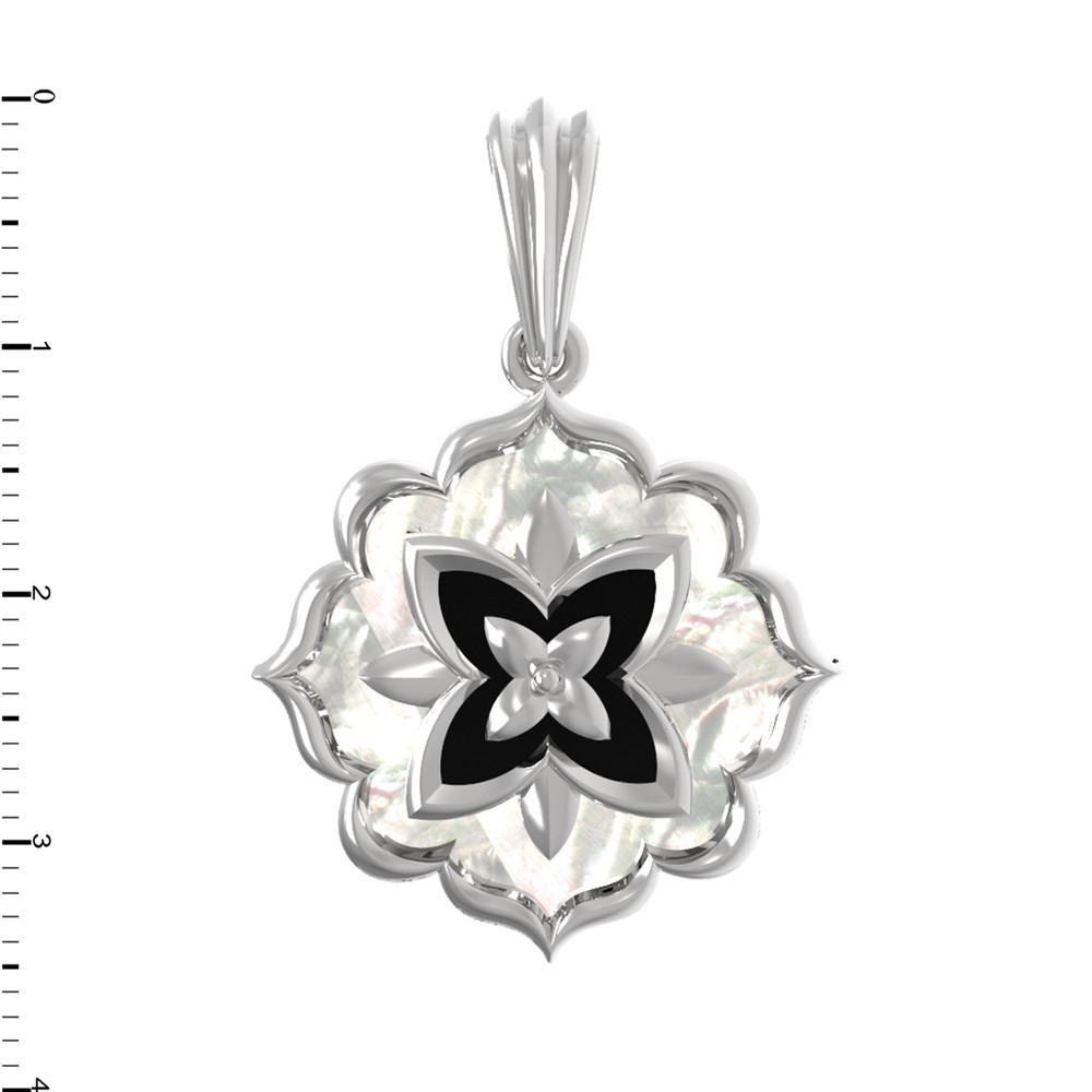 Подвеска из белого золота c ониксом и перламутром