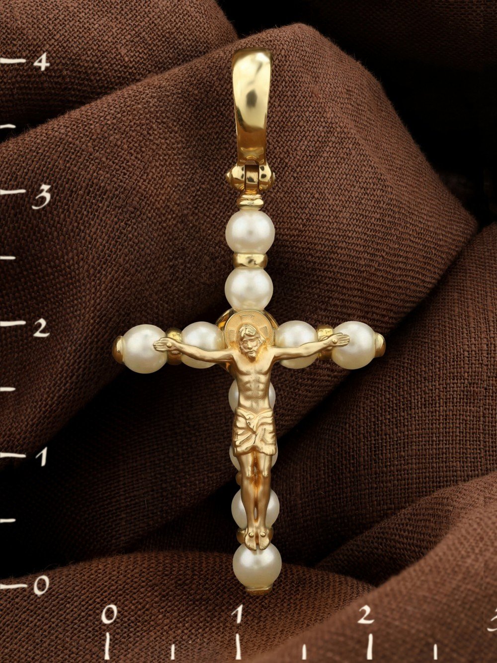 Крест из лимонного золота c жемчугом