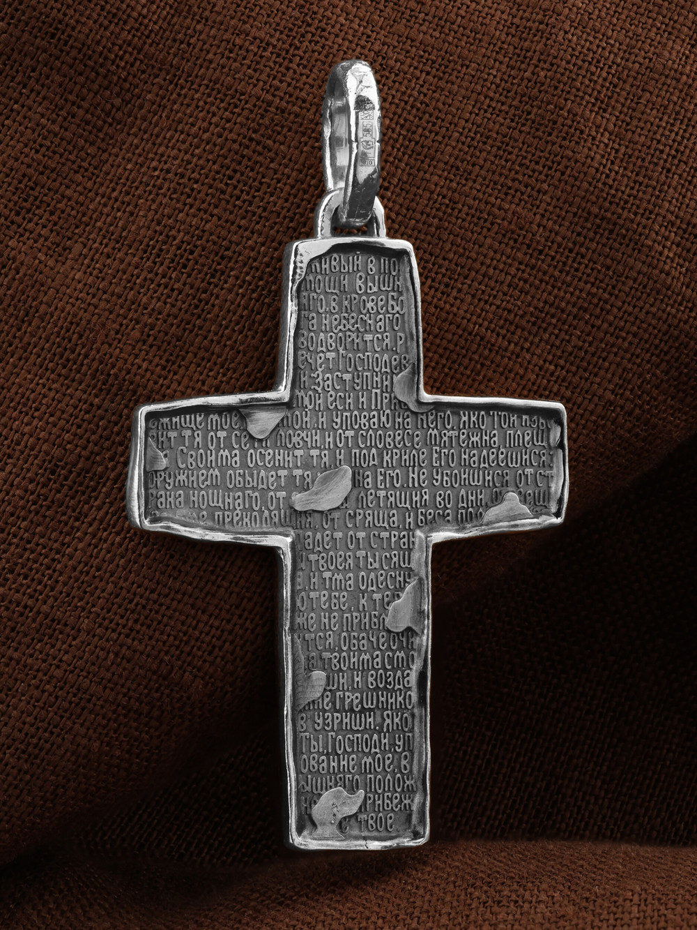 Крест из белого золота