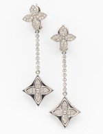 Серьги из белого золота 585 пробы c бриллиантами