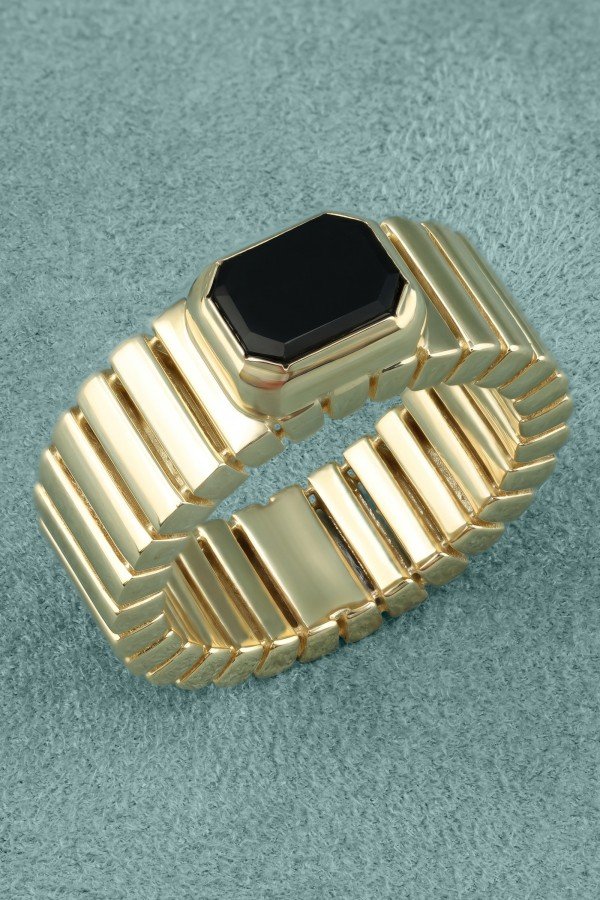 Кольцо из лимонного золота c ониксом