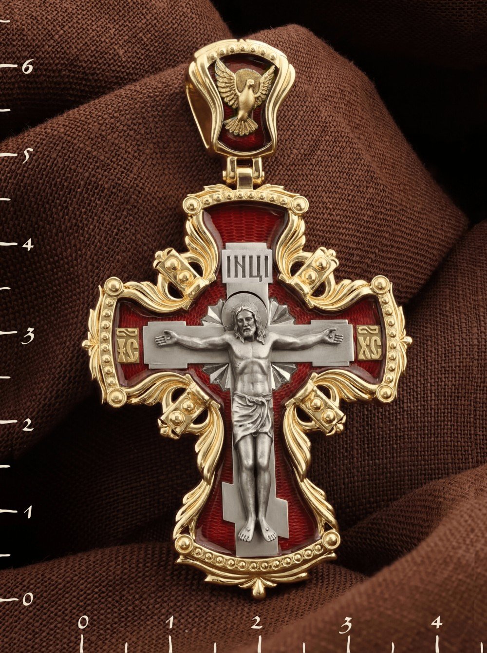 Крест из лимонного золота c эмалью