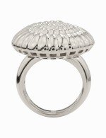 Кольцо из белого золота c рубином