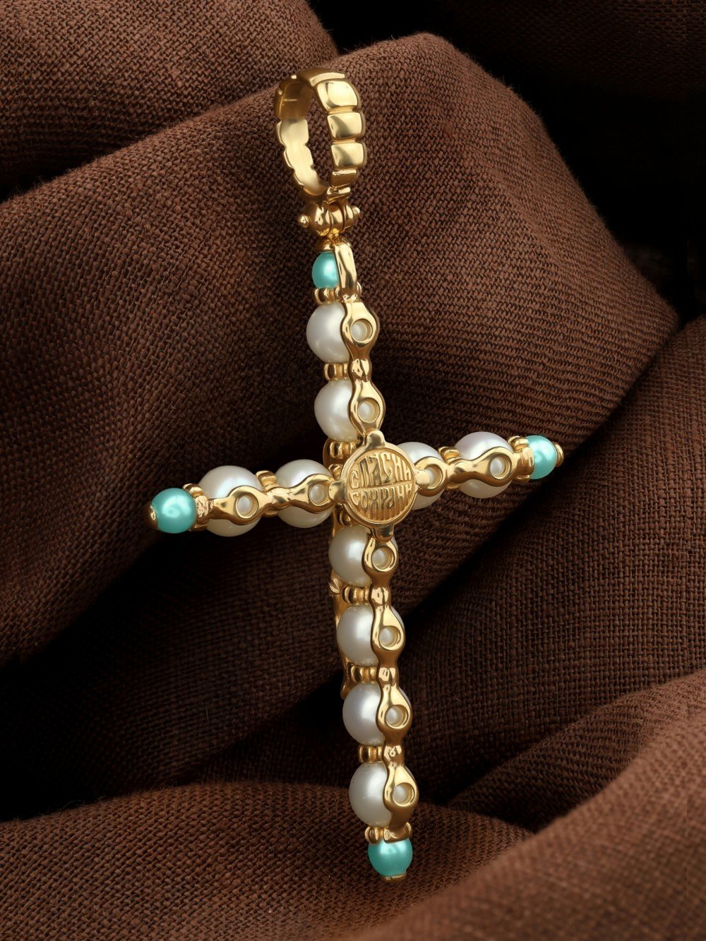 Крест из лимонного золота c жемчугом и бирюзой