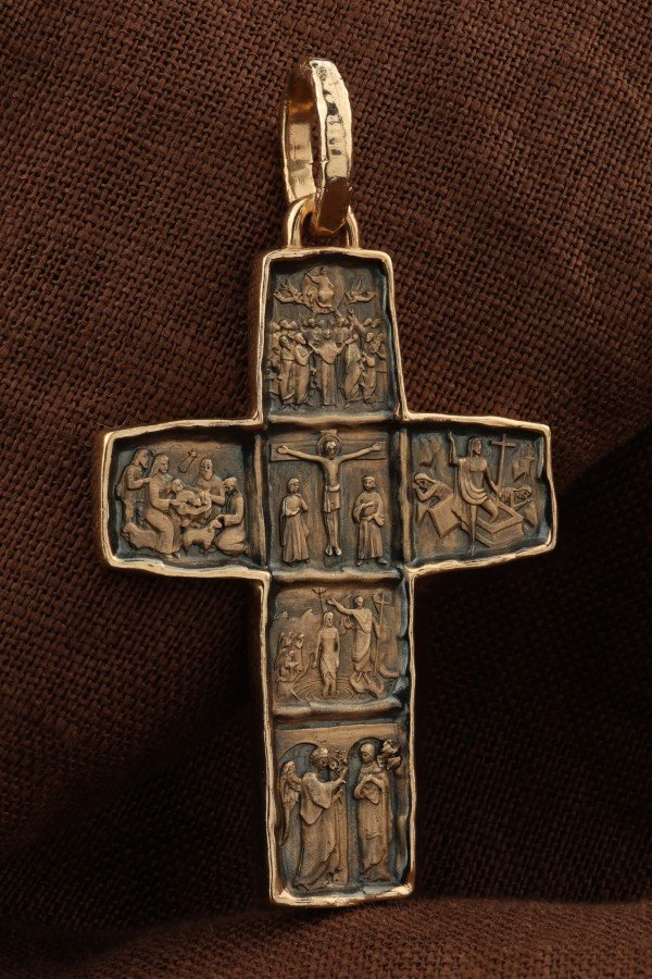 Крест из золота 585 пробы