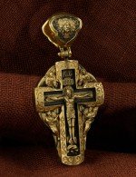 Крест из лимонного золота 585 пробы