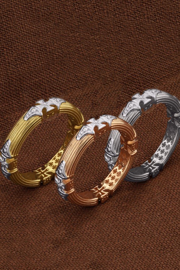 Кольцо из лимонного золота c бриллиантами