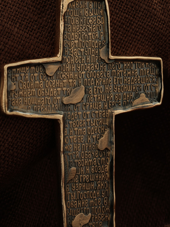 Крест из золота