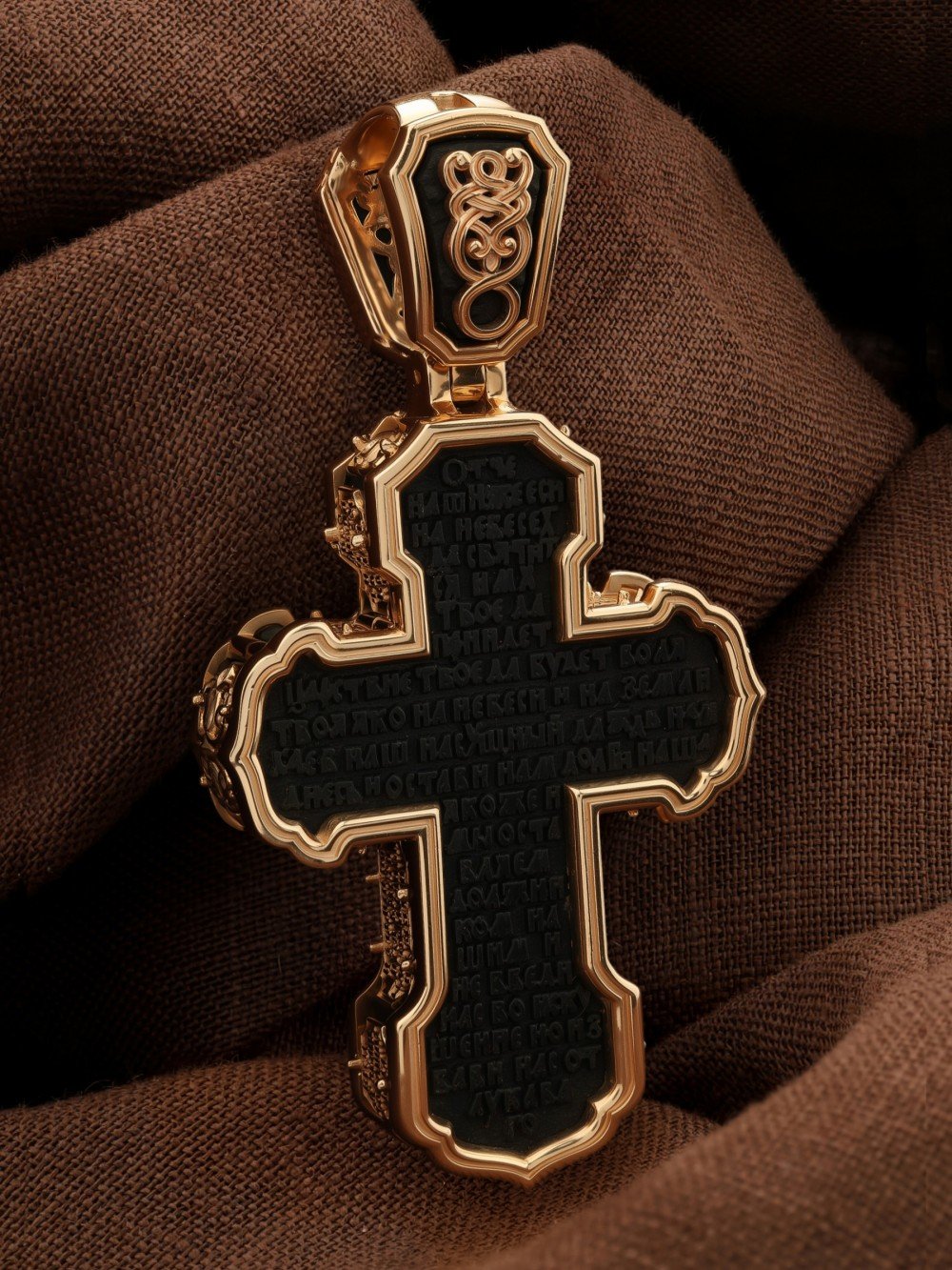 Крест из золота c эбеновым деревом