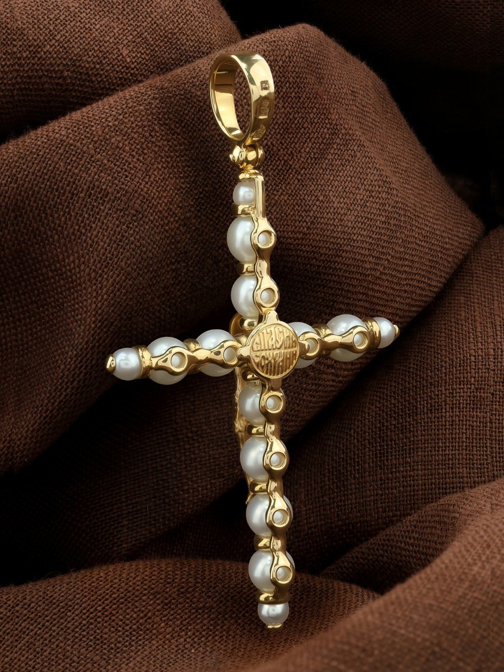 Крест из лимонного золота c жемчугом