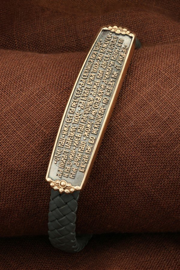 Браслет из золота c кожаным шнурком