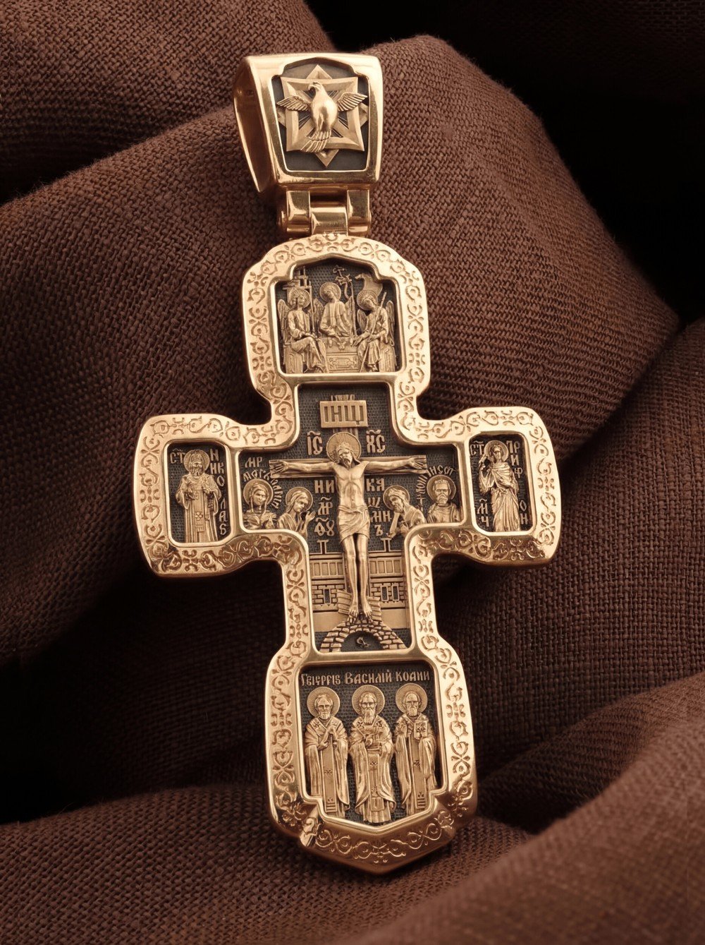 Крест из золота