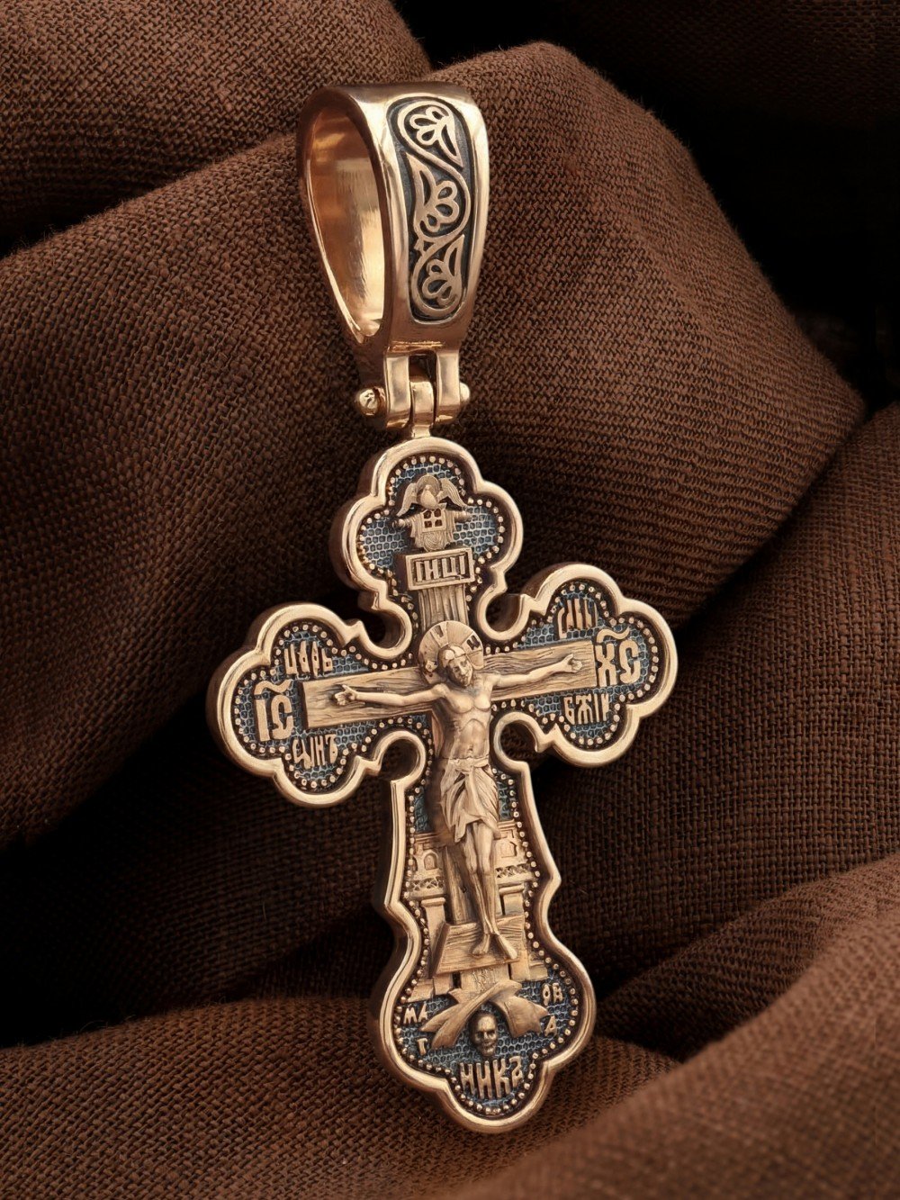 Крест из золота