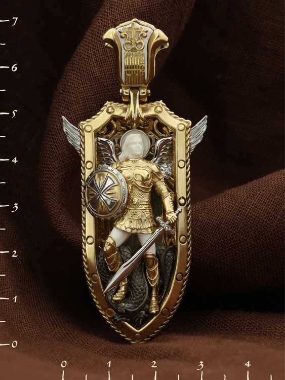 Образок из лимонного золота c эмалью и бивнем мамонта