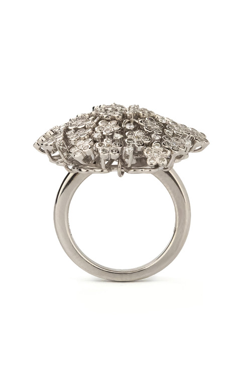 Кольцо из белого золота c бриллиантами