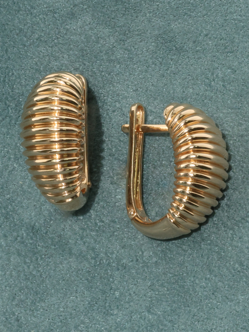 Серьги из золота