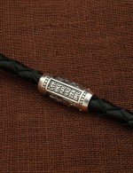 Гайтан из серебра 960 пробы c кожаным шнурком и ониксом