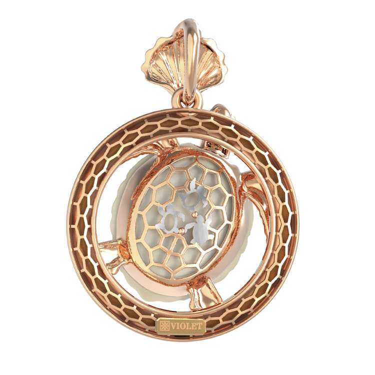 Подвеска из золота c эмалью и бивнем мамонта