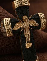 Крест из золота 585 пробы c эбеновым деревом