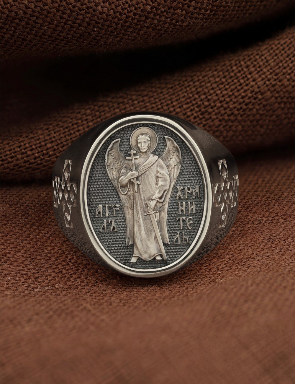 Кольцо из белого золота 585 пробы