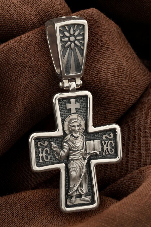 Крест из белого золота