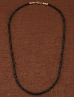 Шнурок шёлковый из лимонного золота