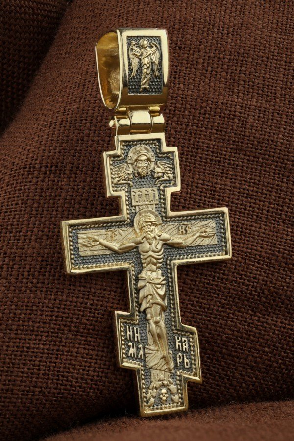 Крест из лимонного золота
