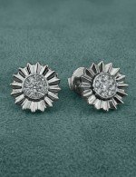 Серьги из белого золота 585 пробы c бриллиантами