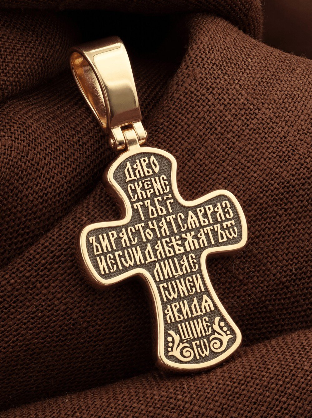 Крест из золота