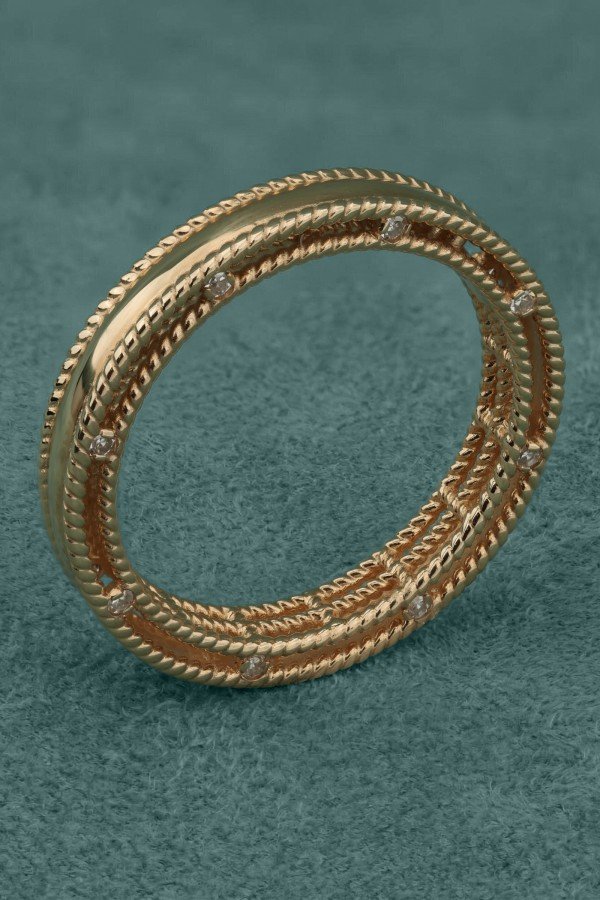 Кольцо из золота c бриллиантами