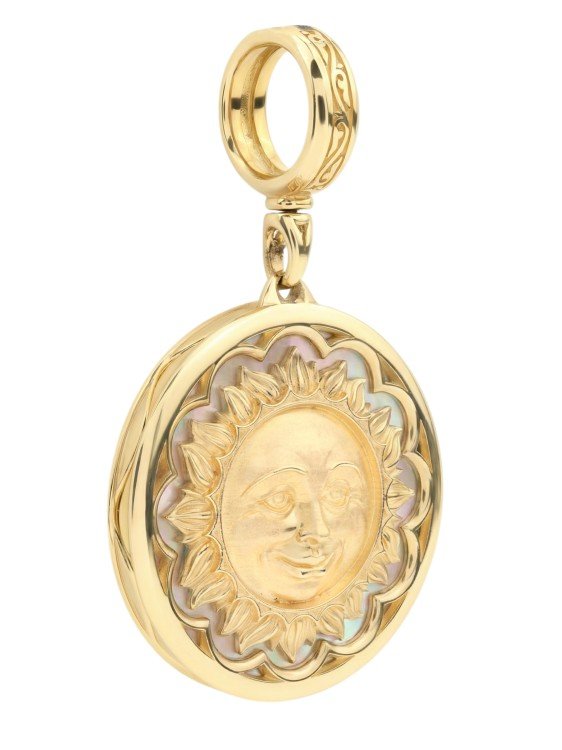 Подвеска из лимонного золота c перламутром