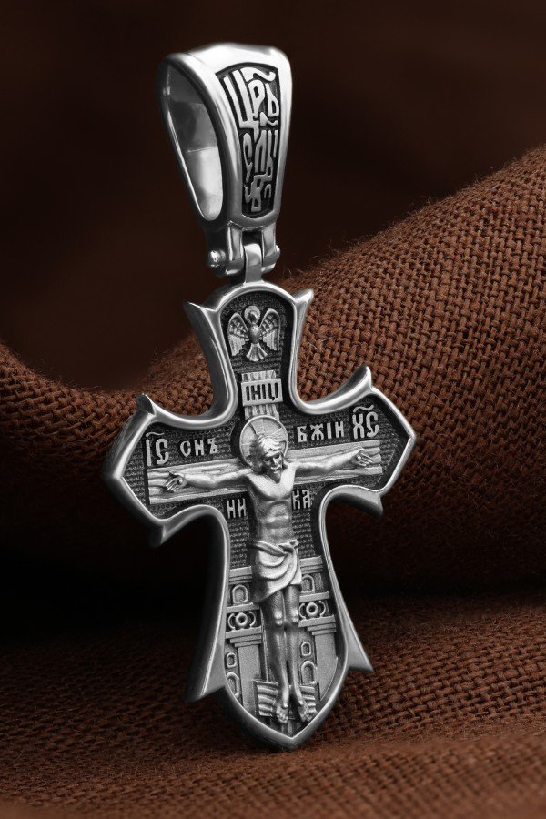 Крест из белого золота