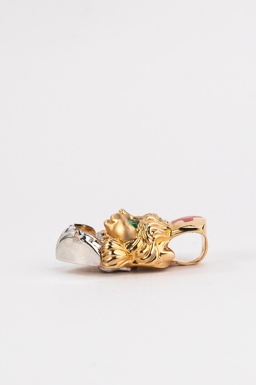 Подвеска из золота c эмалью, бриллиантами и рубином