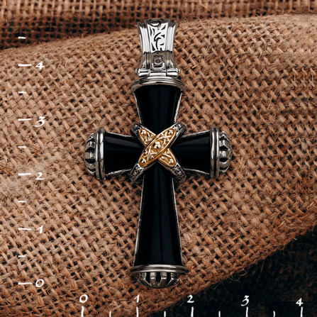 Крест из серебра и золота c ониксом и рубином