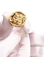 Кольцо из лимонного золота 585 пробы c эмалью и ониксом