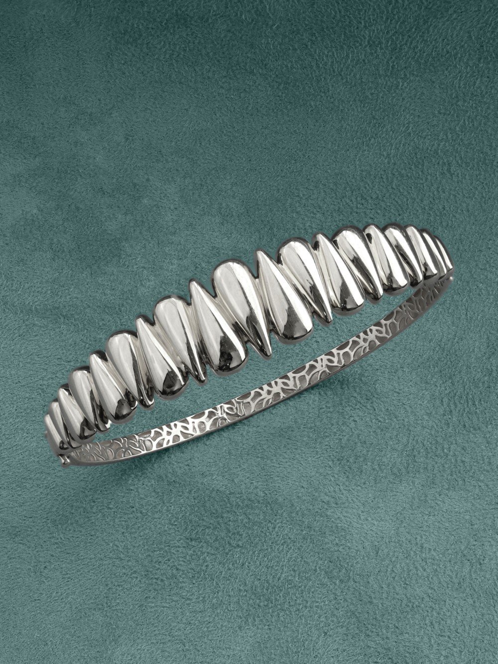Браслет из белого золота